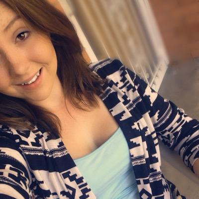 Profile Picture of Monica Renee Travis (@monica_travis) on Twitter