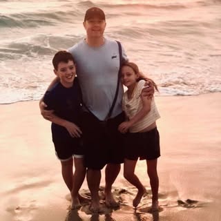 Profile Picture of Derek Farman (@derekfarman) on Instagram