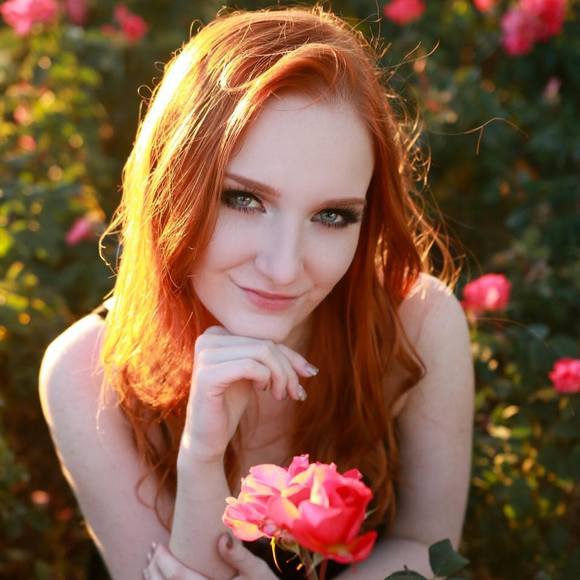 Profile Picture of Chloe Lamb (@littlelamby57) on Poshmark