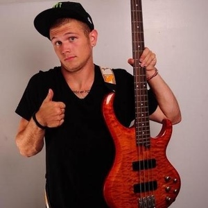 Profile Picture of Ian Truax (@q_tip_the_bassman) on Myspace
