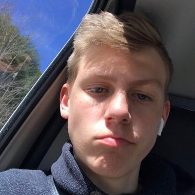 Profile Picture of Gavin (@Gavin_edwards11) on Twitter