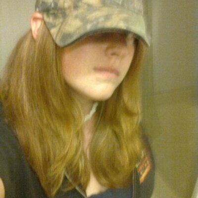 Profile Picture of Bobbie Jean Hammonds (@BunnyBatts) on Twitter