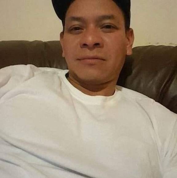 Profile Picture of Humbertopaul De paz (@humbertopaul_d) on Poshmark