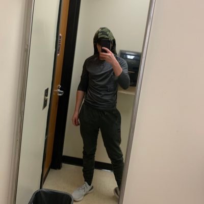 Profile Picture of Preston James Moorehead (@PrestonJamesMo2) on Twitter