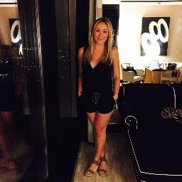 Profile Picture of Alexandra Curran (@AlexandraCurran) on Twitter