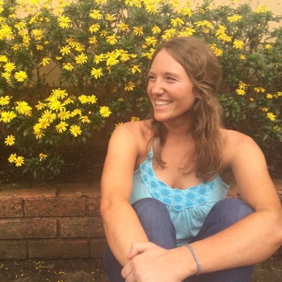 Profile Picture of Adriane Barry (@adge_barry) on Twitter