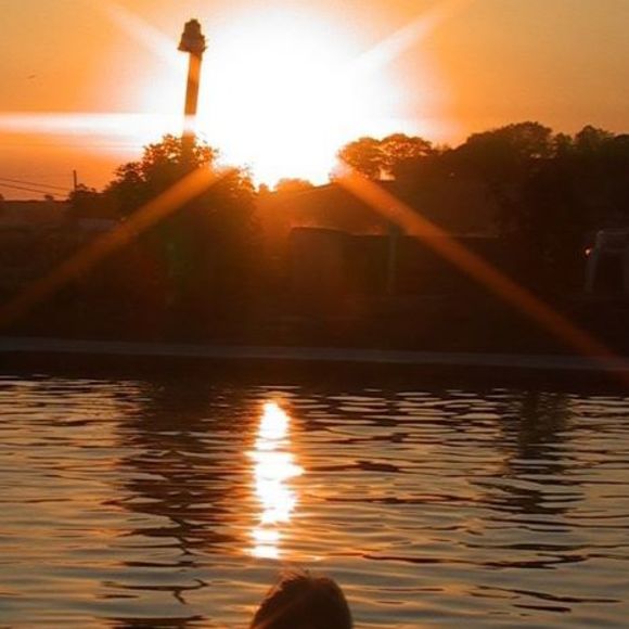 Profile Picture of Cindy Franklin (@cindyfrankli311) on Poshmark