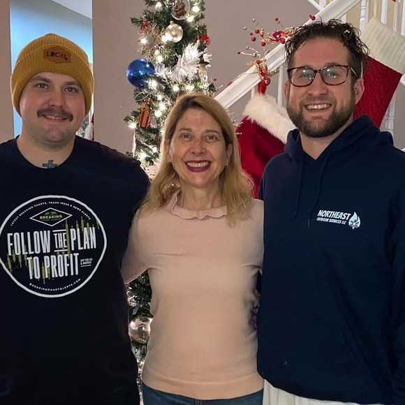 Profile Picture of Wendy Mitchko (@wendem) on Poshmark