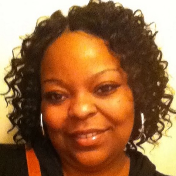 Profile Picture of Dashanda Grider (@dgrider9904) on Poshmark