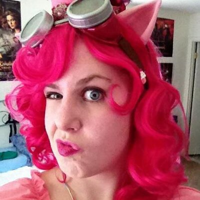 Profile Picture of Stephanie M. Krause (@KrauseMouse13) on Twitter