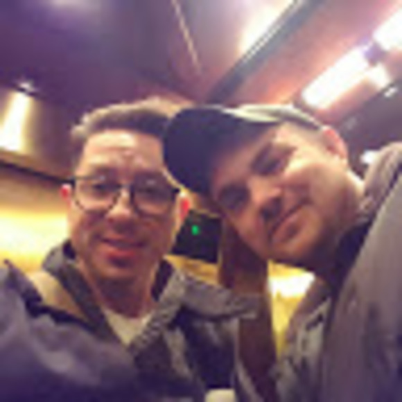 Profile Picture of Ray Torrez (@gunnertorrez) on Poshmark
