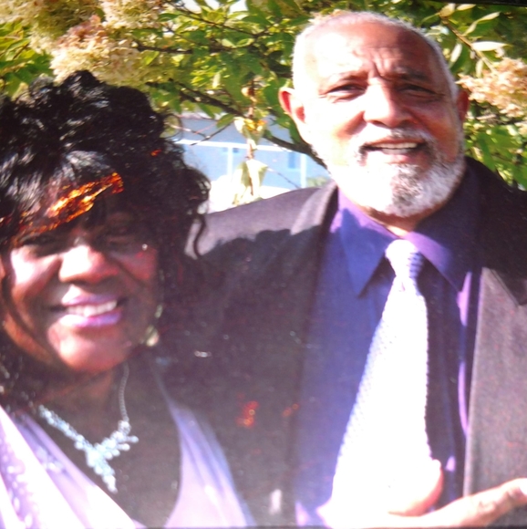 Profile Picture of Joyce Reynolds (@8051) on Poshmark