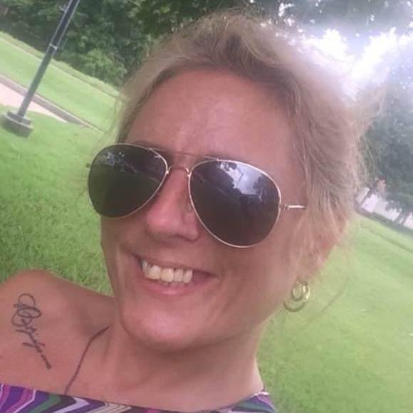 Profile Picture of Lee ann Rapert (@blazedback) on Poshmark