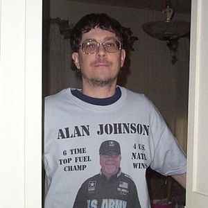 Profile Picture of Mike Demi (@264512909) on Myspace