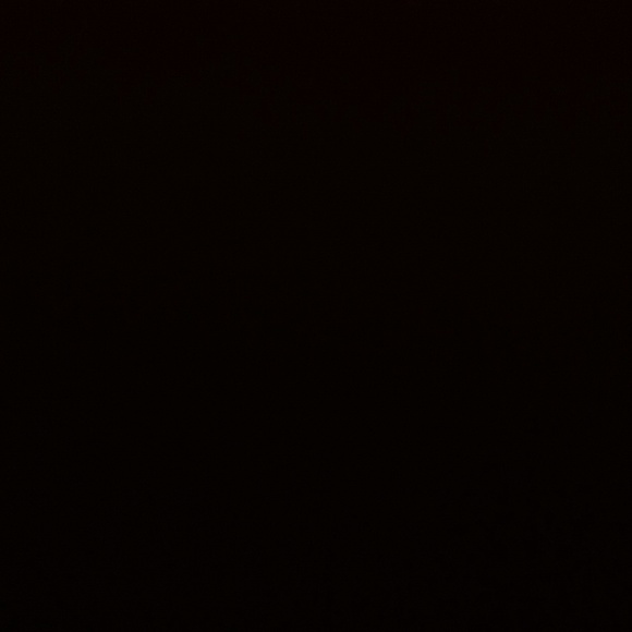 Profile Picture of Eyi Go (@eyigora) on Poshmark