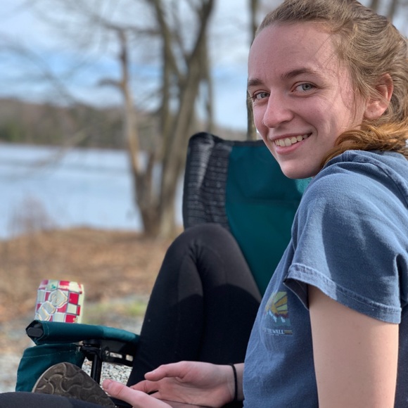 Profile Picture of Jenna Tully (@jennatully) on Poshmark