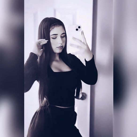 Profile Picture of 𝓟𝓪𝓾𝓵𝓪 (@paulal_lh) on Tiktok