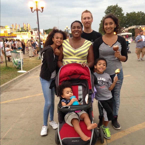 Profile Picture of Adiba Flattery (@deeposhma4) on Poshmark