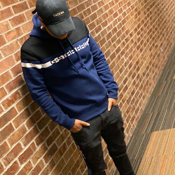 Profile Picture of Shawn Fowler (@shawn_fowler) on Poshmark