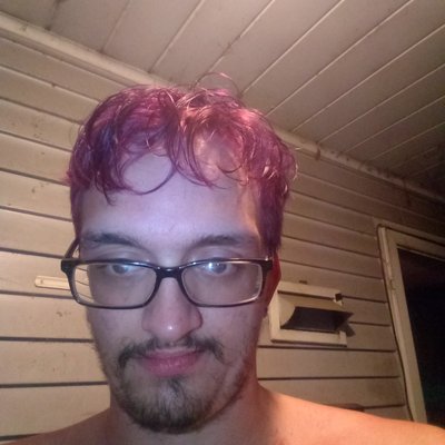 Profile Picture of Joshua_Mathew_McNair (@willamettejosh) on Twitter