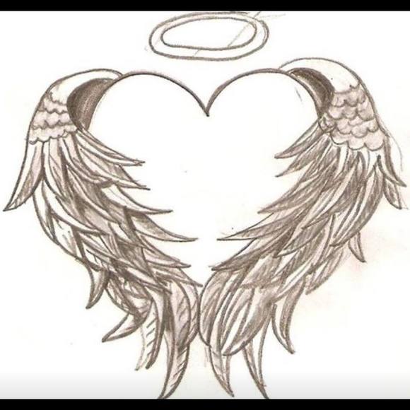 Profile Picture of Kim Crystal (@crystalx4) on Poshmark