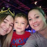 Profile Picture of Lori VanHook (@lori.vanhook.92) on Instagram