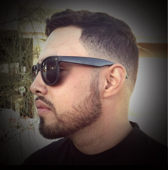 Profile Picture of Urbano Salceda (@usalceda) on Poshmark