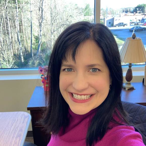 Profile Picture of Amanda Craven (@amandacraven253) on Poshmark