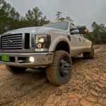 Profile Picture of Dusty Matthews (@left_lane_outlaw96) on Instagram