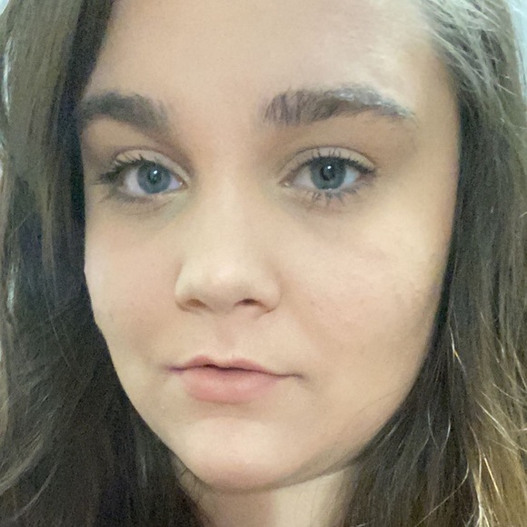Profile Picture of Jessica Staab (@jstaab98) on Poshmark