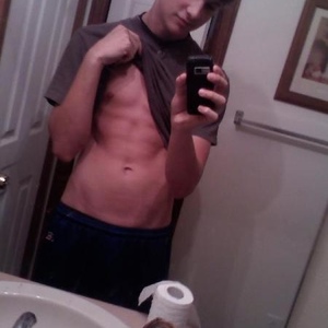 Profile Picture of Cole Bailey (@kawasaki_7) on Myspace
