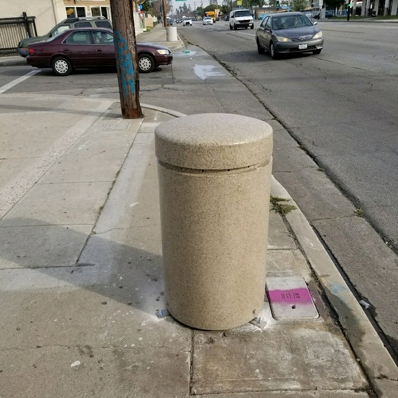 Profile Picture of Scott Davidson (@redderredbone) on Poshmark