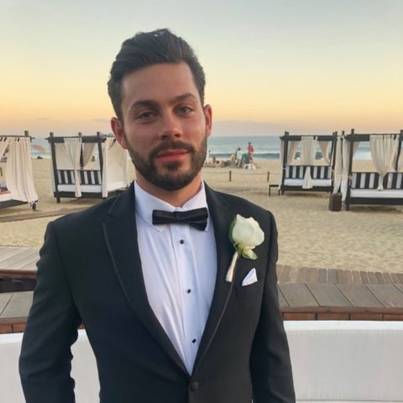 Profile Picture of Jacob Weisman (@jacobweisman799) on Poshmark