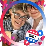 Profile Picture of Robyn Bee (@Robyn-Bee) on Facebook