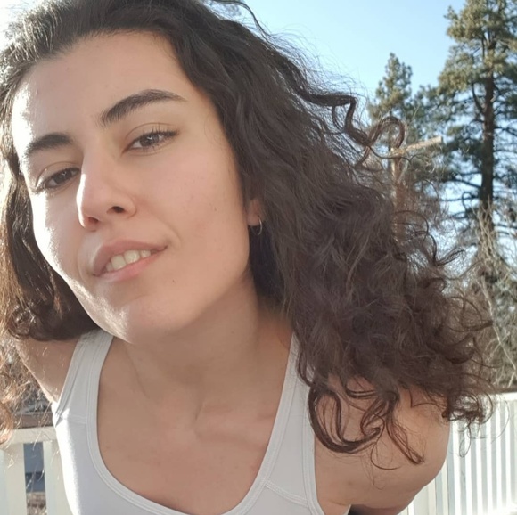 Profile Picture of Celine Gregorian (@celinegregorian) on Poshmark