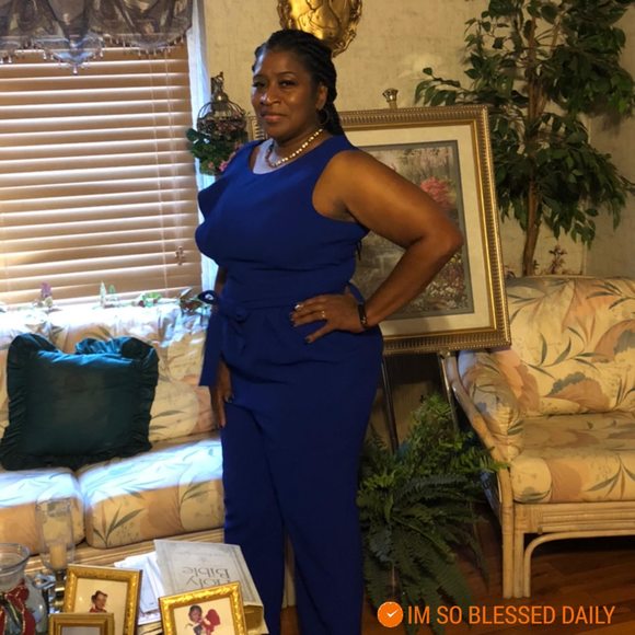 Profile Picture of Eva Calhoun (@judhead) on Poshmark