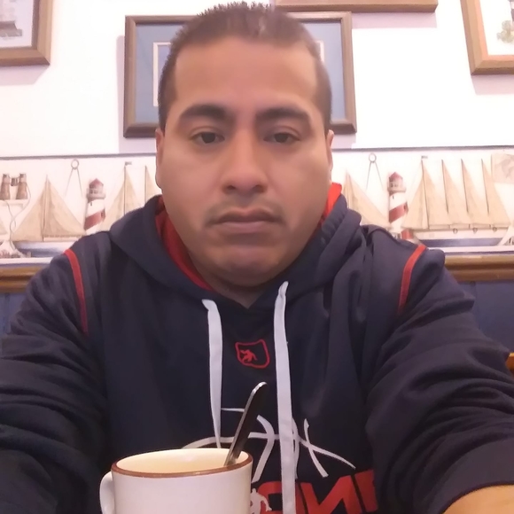 Profile Picture of Anselmo Ramirez (@anselmo_ramirez) on Poshmark