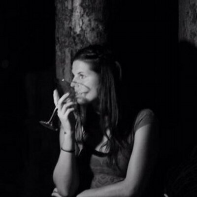 Profile Picture of Alyssa Smidlein (@Smiddles57) on Twitter