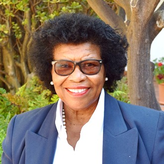 Profile Picture of Eleanor Evans (@Eleanortrustee) on Twitter