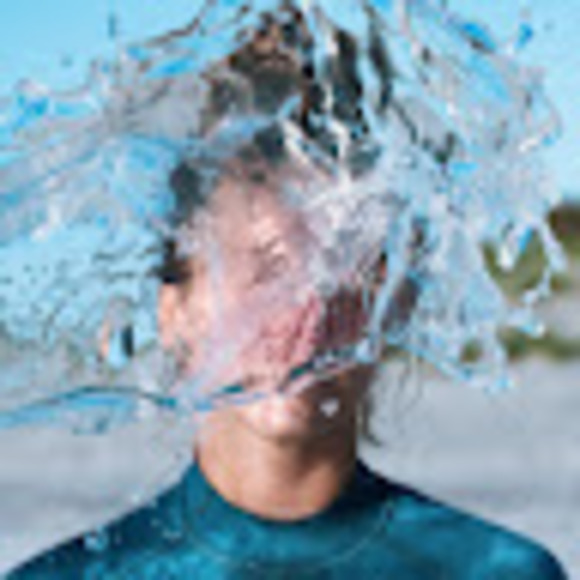 Profile Picture of Ally Schillinger (@allyschillinger) on Poshmark
