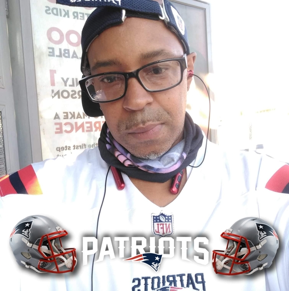 Profile Picture of Frank Johnson (@fwjohnson23) on Poshmark