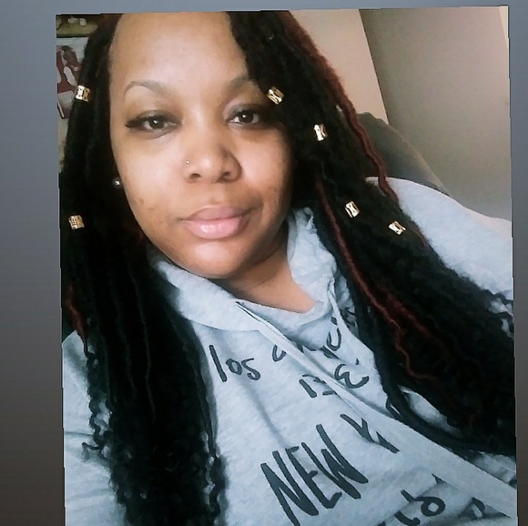Profile Picture of Delana Ruffin (@delana_ruffin) on Poshmark