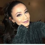 Profile Picture of Fuchsia Rose (@fuchsiarosemua) on Instagram