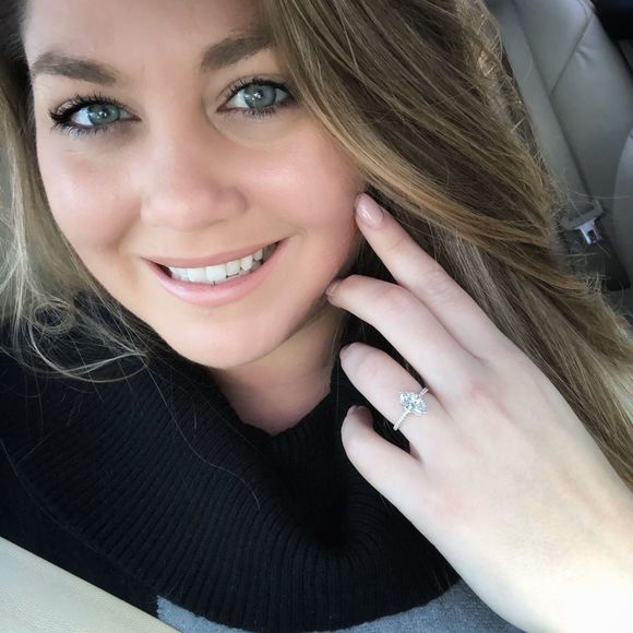 Profile Picture of Devon Redding (@dyredding1) on Poshmark