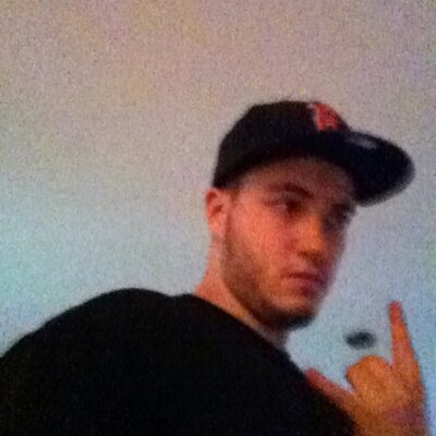 Profile Picture of Daniel Casale (@esdbOY99) on Twitter