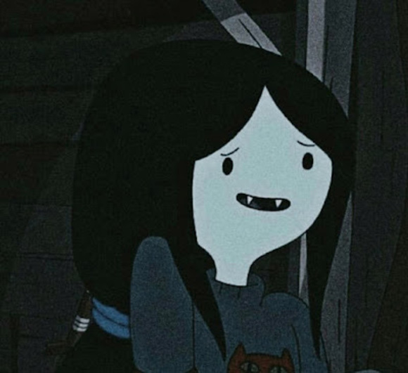 Profile Picture of Casey Bates (@caseybates05) on Poshmark