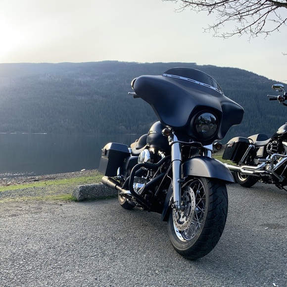 Profile Picture of Kyle Visser (@kyle384) on Poshmark