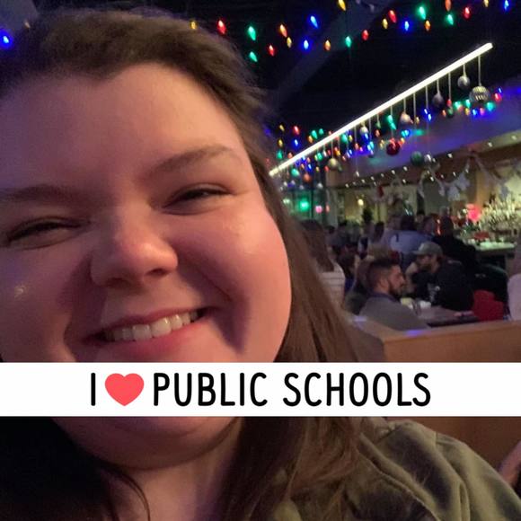 Profile Picture of Allison Chase (@achase359) on Poshmark