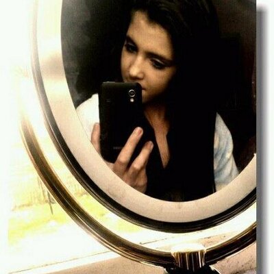Profile Picture of Danielle Mcnab (@daniellemcnab2) on Twitter