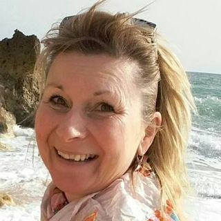 Profile Picture of Erika Schmollinger (@eri.schm.1) on Facebook